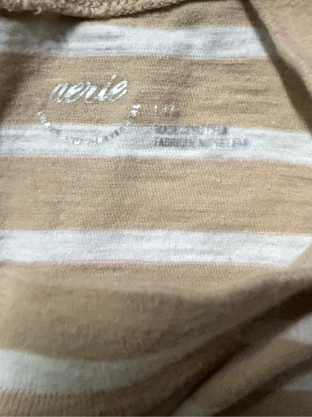 Women’s Aerie White Beige Striped Long Sleeve Cropped Shirt Size Large - Picture 3 of 3
